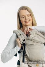 Load image into Gallery viewer, Huva för bärsele - PEANUT BUTTER