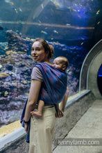 Laden Sie das Bild in den Galerie-Viewer, Lenny Lamb Woven Baby Wrap/Vävd sjal - RAPUNZEL - SWIRL - 100% bomull