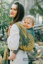 Laden Sie das Bild in den Galerie-Viewer, Lenny Lamb Woven Baby Wrap/Vävd sjal - RAINFOREST - SELVA - 100% bomull