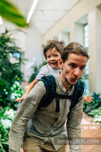 Laden Sie das Bild in den Galerie-Viewer, Onbuhimo PRO Carrier - ZEBRA - SAVANNA - 63% Baumwolle, 37% Merinowolle