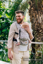 Laden Sie das Bild in den Galerie-Viewer, LennyLight Tragehilfe - HEXAFLOWERS - MIRROR - 55% Baumwolle, 45% Tencel™