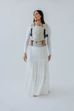Laden Sie das Bild in den Galerie-Viewer, LennyLight Trage - AIRY - 50% Baumwolle, 25% Hanf, 25% lyocell