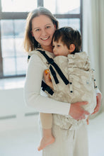Laden Sie das Bild in den Galerie-Viewer, LennyPreschool trage - VIRIDIFLORA - CONNECT - 60% Baumwolle, 25% Hanf, 25% lyocell