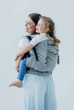 Load image into Gallery viewer, LennyPreschool Carrier - LITTLE LOVE - MUNA - 54% silk, 46% cotton