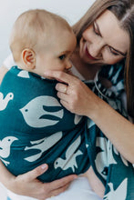 Laden Sie das Bild in den Galerie-Viewer, Lenny Lamb Ringsling - BIRDY - SKYWARD - 100% Bambusviskose