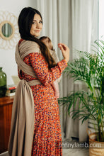 Laden Sie das Bild in den Galerie-Viewer, Trikåsjal Baby Sling - Nude Beige