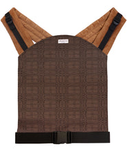 Laden Sie das Bild in den Galerie-Viewer, Wompat LITE Baby Carrier - Kide Kaneli - 90% ekologisk bomull, 10% kapok