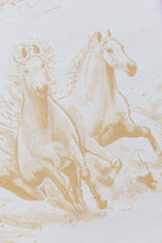 Ladda upp bild till gallerivisning, Förboka! - Gallop - Palomino - 100% bomull