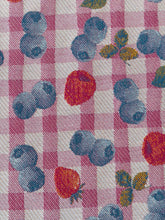 Ladda upp bild till gallerivisning, Förboka! - Razzle Me Berry - 100% bomull