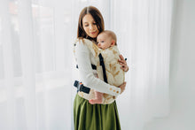 Ladda upp bild till gallerivisning, LennyLight Carrier - HERBARIUM - AMBRA - 68% bomull, 27% merinoull, 5% kashmir