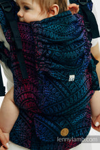 Load image into Gallery viewer, LennyUpGrade PRO Carrier - PEACOCK'S TAIL - BLACK OPAL - 60% bomull, 28% merinoull, 8% silke, 4% kashmir