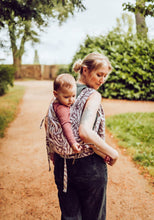 Laden Sie das Bild in den Galerie-Viewer, LELIBA Wrap Up Babytrage – Bungi Rubus – 100 % Bio-Baumwolle