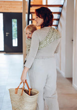 Load image into Gallery viewer, LELIBA Ring Sling - Bungi Green - 100% organic cotton