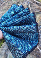 Ladda upp bild till gallerivisning, Vanamo Woven Wrap/Vävd sjal - Kide Laine - 55% ekologisk bomull, 30% linne, 15% bourettesilke