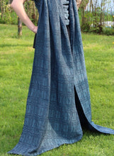 Ladda upp bild till gallerivisning, Vanamo Woven Wrap/Vävd sjal - Kide Laine - 55% ekologisk bomull, 30% linne, 15% bourettesilke