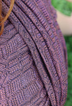 Laden Sie das Bild in den Galerie-Viewer, Vanamo Woven Wrap/Vävd sjal - Kide Kanerva - 75% ekologisk bomull, 25% linne