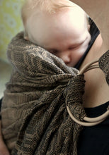 Laden Sie das Bild in den Galerie-Viewer, Vanamo Ringschal – Kide Kaneli – 90 % Bio-Baumwolle, 10 % Kapok