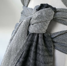 Load image into Gallery viewer, Wompat Wrap Tai Graniitti - 100% organic cotton