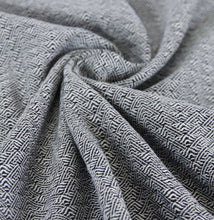 Load image into Gallery viewer, Wompat Wrap Tai Graniitti - 100% organic cotton