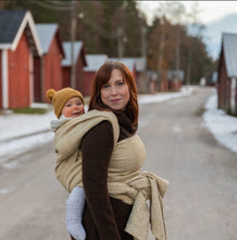 Load image into Gallery viewer, Vanamo Woven Wrap/Vävd sjal - Kide Ambra - 40% ekologisk bomull, 30% linne, 30% merinoull