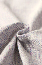 Load image into Gallery viewer, Vanamo Woven Wrap/Vävd sjal - Kide Laventeli - 35% ekologisk bomull, 35% bourettesilke, 20% linne, 10% lyocel