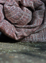 Ladda upp bild till gallerivisning, Vanamo Woven Wrap/Vävd sjal - Kide Katve - 35% ekologisk bomull, 35% bourettesilke, 30% merinoull - Utförsäljning!