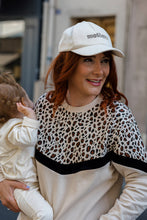 Load image into Gallery viewer, Le Graou Leopard nursing shirt