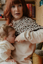 Load image into Gallery viewer, Le Graou Leopard nursing shirt