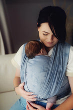 Laden Sie das Bild in den Galerie-Viewer, Little Frog Baby Wrap - Joy of life Air - 50% kammad bomull, 50% tencel