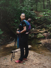 Laden Sie das Bild in den Galerie-Viewer, Little Frog Baby Wrap - Bamboo Misty Zircon - 75% kammad bomull, 25% bambu