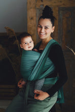 Laden Sie das Bild in den Galerie-Viewer, Little Frog Baby Wrap - Malachite - 100% kammad bomull