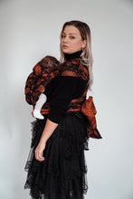 Load image into Gallery viewer, WrapStar Baby Carrier - Skulls x Florian - 56% bamboo viscose, 41% organic cotton, 2% lurex, 1% polyester