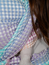 Laden Sie das Bild in den Galerie-Viewer, KOKADI Woven Baby Wrap/Vävd sjal - Loom&Waffle Marie - 55% Bambuviskos, 45% ekologisk bomull - Utförsäljning!