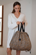 Load image into Gallery viewer, Mommy bag - Safari Coffee