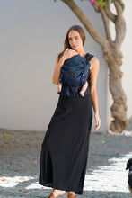 Load image into Gallery viewer, Flip Baby Carrier - Majestic Motherhood - 50% bamboo viscose, 49% organic cotton, 1% polyester