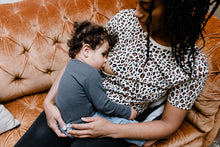 Laden Sie das Bild in den Galerie-Viewer, Le Graou amningst-shirt