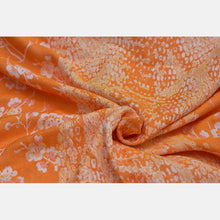 Ladda upp bild till gallerivisning, Yaro vävd sjal - Flowersnake Duo Honey Orange Tencel - 70% bomull, 30% tencel