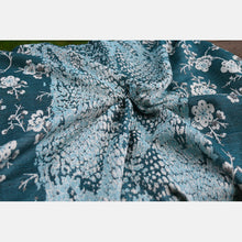 Ladda upp bild till gallerivisning, Yaro vävd sjal - Flowersnake Duo Black Blue Wool - 40% bomull 30%, merinoull, 30% tencel