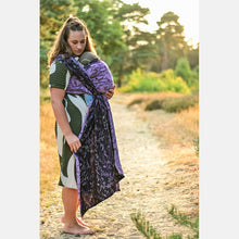 Load image into Gallery viewer, Yaro ring sling - Terra Duo Black Silver Orchid Silk Ring Sling - 90% cotton, 10% silk