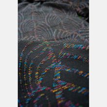 Load image into Gallery viewer, Yaro vävd sjal - Dandy Duo Black Laser Tencel Seacell - 55% bomull, 35% tencel, 10% seacell