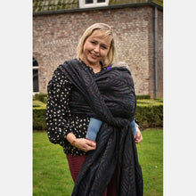 Load image into Gallery viewer, Yaro vävd sjal - Dandy Duo Black Laser Tencel Seacell - 55% bomull, 35% tencel, 10% seacell