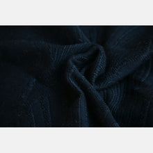 Load image into Gallery viewer, Yaro ringsjal - Dandy Puffy Black Alpaca Wool Ring Sling - 40% bomull, 30% baby alpacka, 20% merinoull - Utförsäljning!