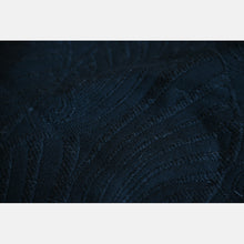 Load image into Gallery viewer, Yaro ringsjal - Dandy Puffy Black Alpaca Wool Ring Sling - 40% bomull, 30% baby alpacka, 20% merinoull - Utförsäljning!