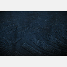 Load image into Gallery viewer, Yaro ringsjal - Dandy Puffy Black Alpaca Wool Ring Sling - 40% bomull, 30% baby alpacka, 20% merinoull - Utförsäljning!