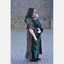 Ladda upp bild till gallerivisning, Yaro ringsjal - Elvish Duo Black Blue-Green Wool Tencel - 50% bomull, 30% merinoull, 20% tencel