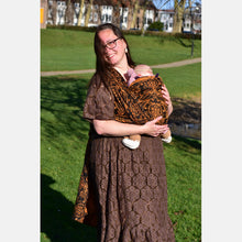 Ladda upp bild till gallerivisning, Yaro vävd sjal - Elvish Duo Black Orange Wool Tencell - 50% bomull, 30% merinoull, 20% tencel