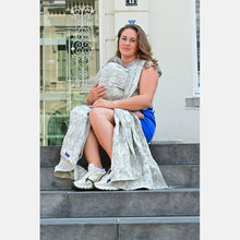 Load image into Gallery viewer, Yaro woven wrap - Four Winds Light-Grey Delave Linen - 60% cotton, 40% linen