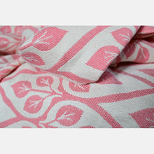 Load image into Gallery viewer, Yaro ring scarf - La Vita Duo Coral Natural Aloe Ring Sling - 70% cotton, 30% Aloe yarn