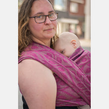 Load image into Gallery viewer, Yaro ring sling - La Vita Duo Wildebeast Fuchsia Black Cashmere Wool - 40% cotton, 40% cashmere, 20% merino wool