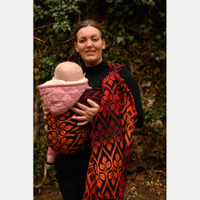 Load image into Gallery viewer, Yaro vävd sjal - La Vita Trinity Firebird Rainbow High Wool - 50% bomull, 50% merinoull - Utförsäljning!